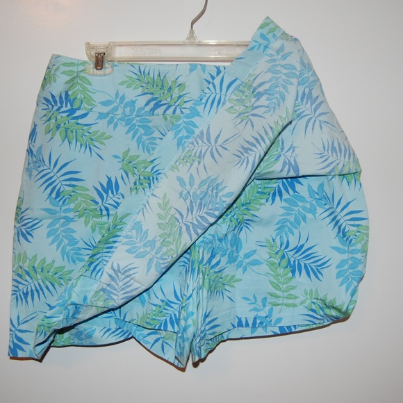 St. John's Bay Size 12 Skort - Picture 5 of 9